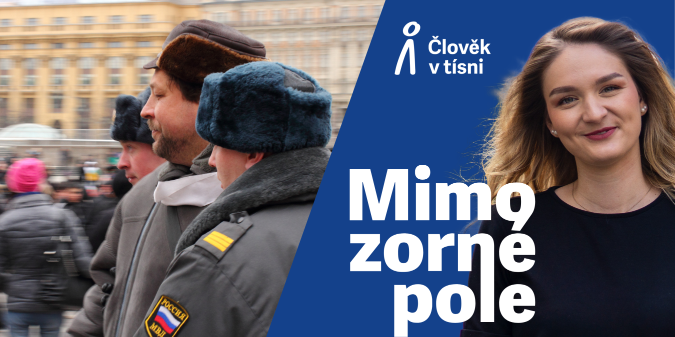 Podcast Mimo zorné pole: „Muži se samopalem sledují, koho kroužkujete.“ Ruské volby jsou třešničkou na dortu diktatury