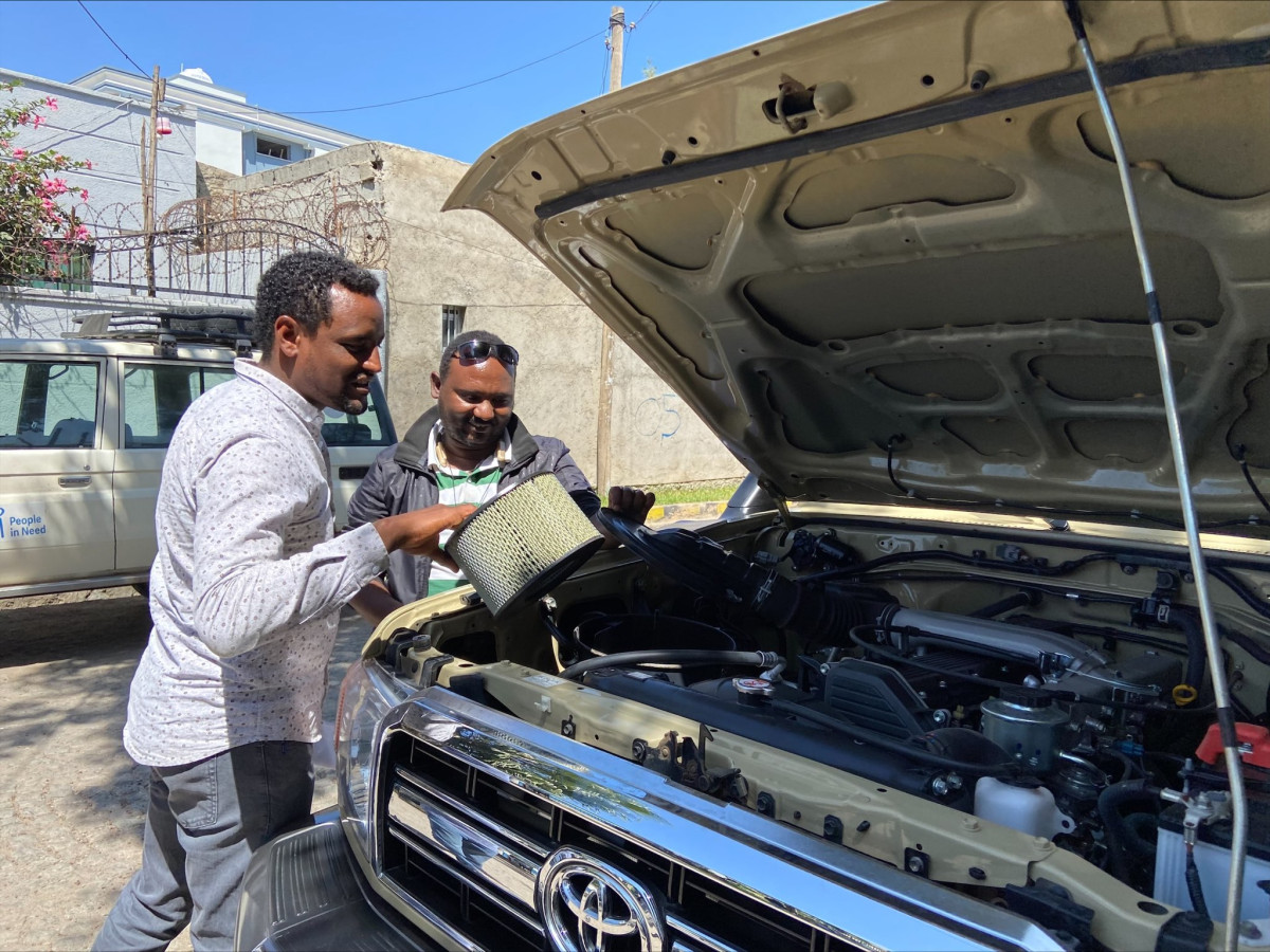 Naši řidiči v Africe zvládají i ten nejtěžší terén