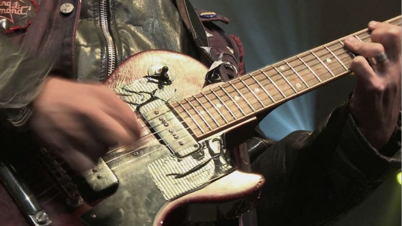 Film Punkový syndrom v karlovarském Cruxu