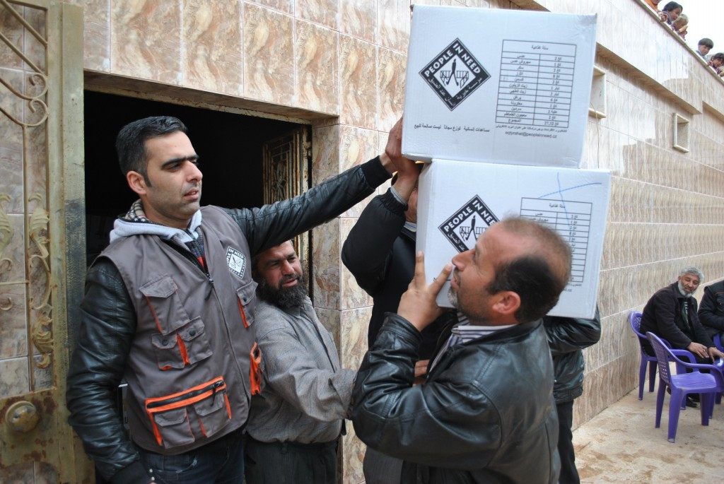 V roce 2014 se 329 humanitárních pracovníků stalo obětí útoků, letos mířily i na pracovníky Člověka v tísni