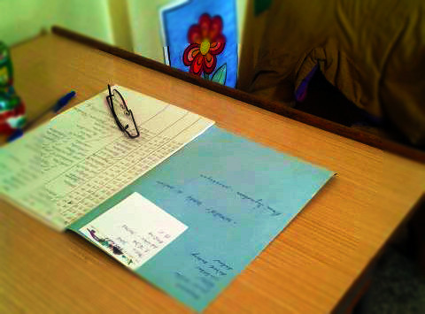 Práce, domov, práce!