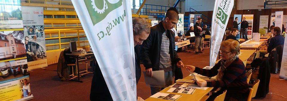 Komunikace s firmami pomáhá při zaměstnávání klientů