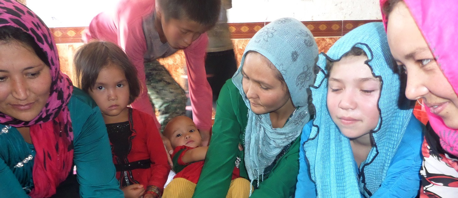 Pomohli jsme více než 1 100 mužů a žen v městských a příměstských oblastech Afghánistánu zlepšit jejich životy