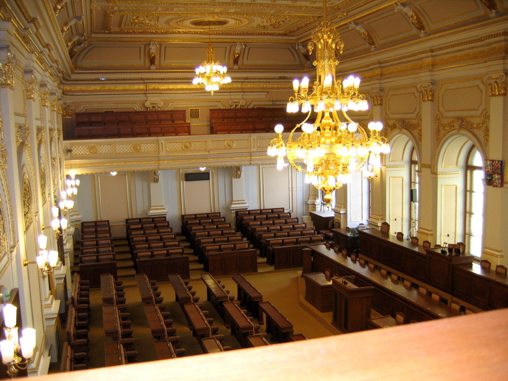 Uprchlíci se v Česku integrují úspěšně, klíčová je podpora obcí