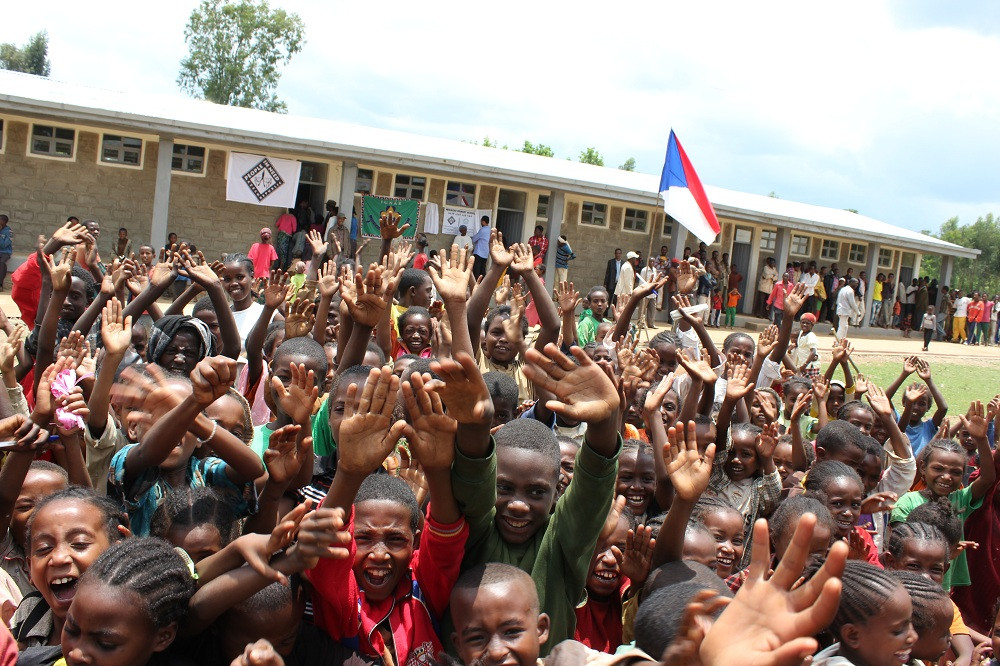 V etiopském Mesinchu vyrostla díky skautům a Člověku v tísni nová škola pro 850 žáků