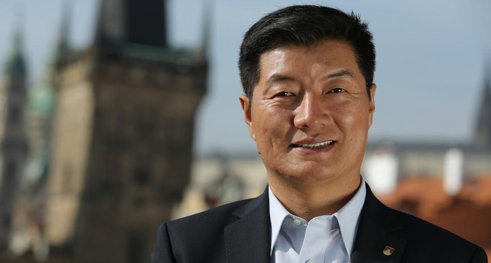 Hostem Jednoho světa 2019 bude tibetský premiér Lobsang Sangay