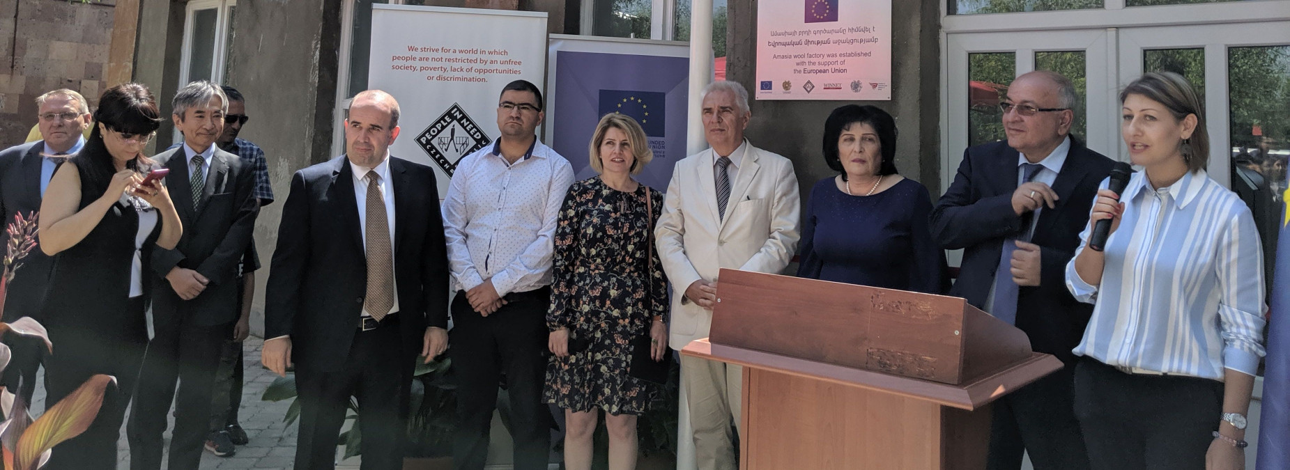 Otevřeli jsme v Arménii továrnu na zpracování vlny
