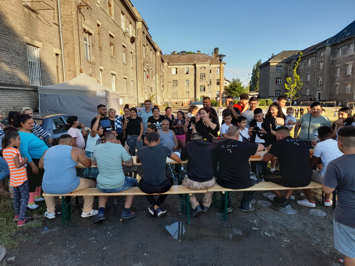 Skákání v pytlech i zdvihání těžké váhy. Letní hravé odpoledne pro děti i dospělé v Přerově