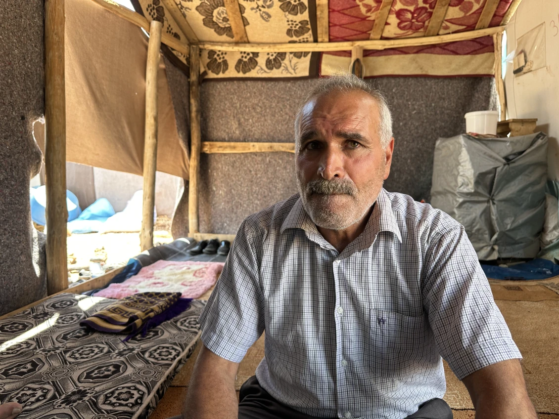 Khalil v jeho stanu.