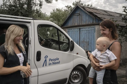 Nový Skutečný dárek pomůže dětem a veteránům na Ukrajině. Ambasadory se stal Dominik Hašek, Veronika Khek Kubařová, Janek Rubeš a další osobnosti 