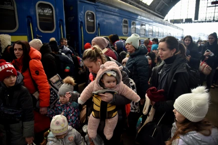 Help linka pro uprchlíky denně řeší desítky volání o pomoc. Poptává se ubytování, ale i například pomoc pro postižené dítě nebo invalidní vozík