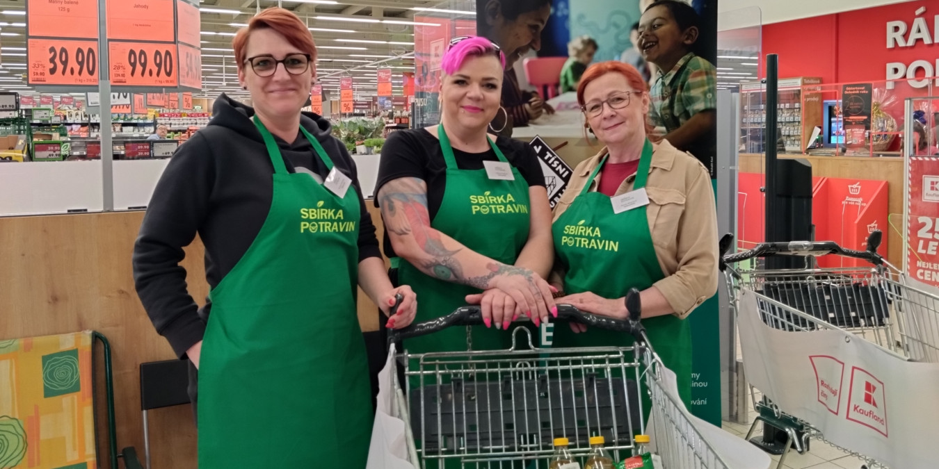 Jarní kolo Sbírky potravin vyneslo 438 tun zboží