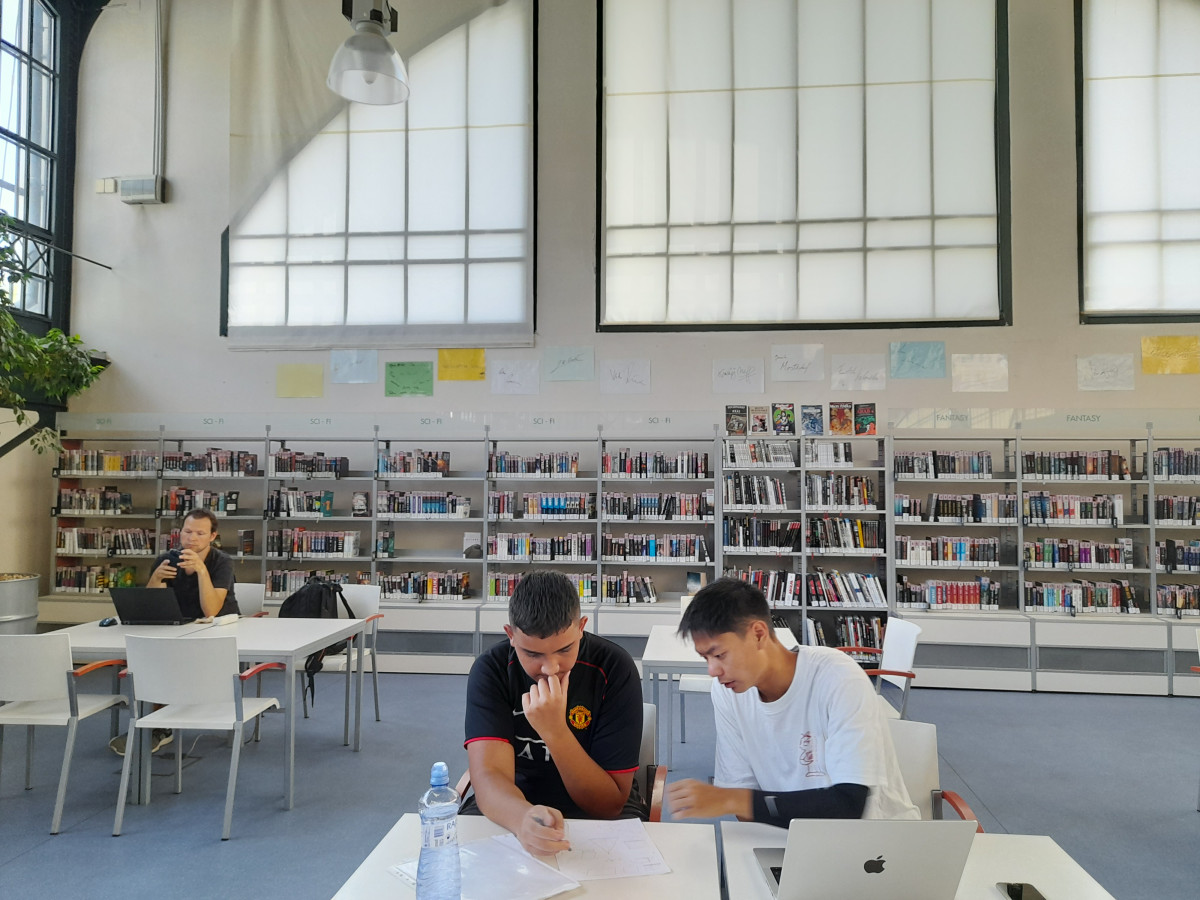 „Romské děti jsou demotivované. Chci jim ukázat, že na to mají!“ říká školák Milan, který se uchází o prestižní stipendium