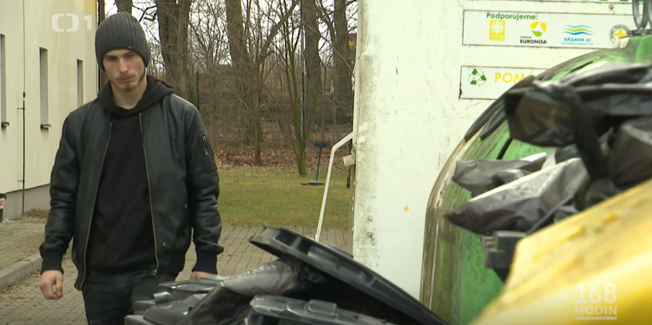 Kolik dětských dlužníků se bude nuceno ještě potýkat s exekucemi? Pomoc advokátky teď potřebovali ve dvou případech v jednom dětském domově