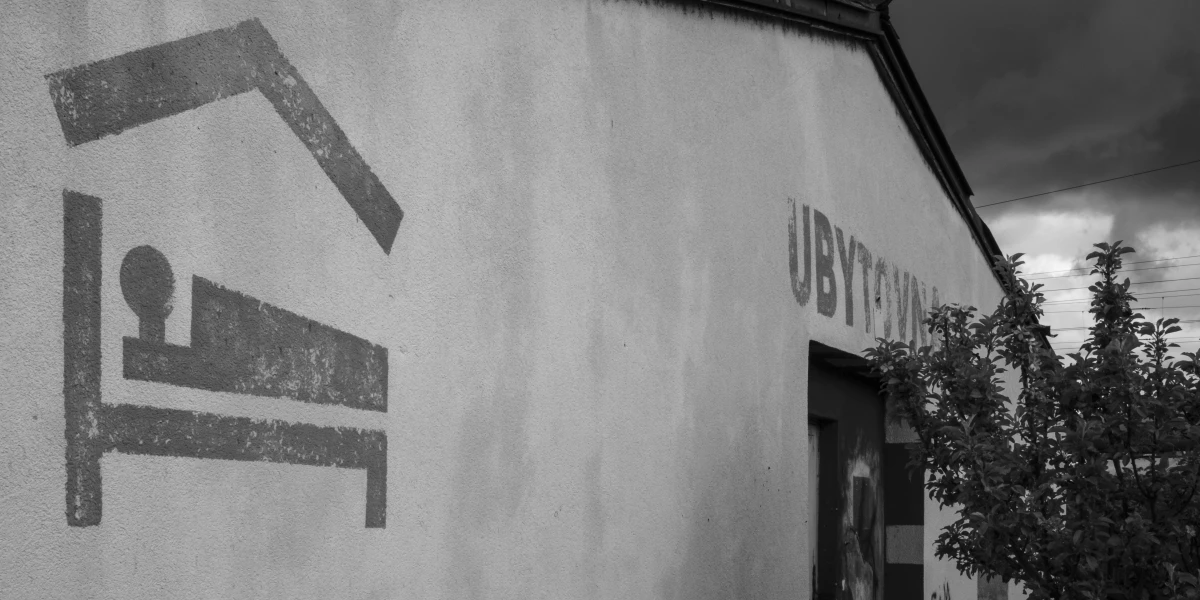 Ubytovny nejsou vhodným řešením bydlení pro rodiny s dětmi