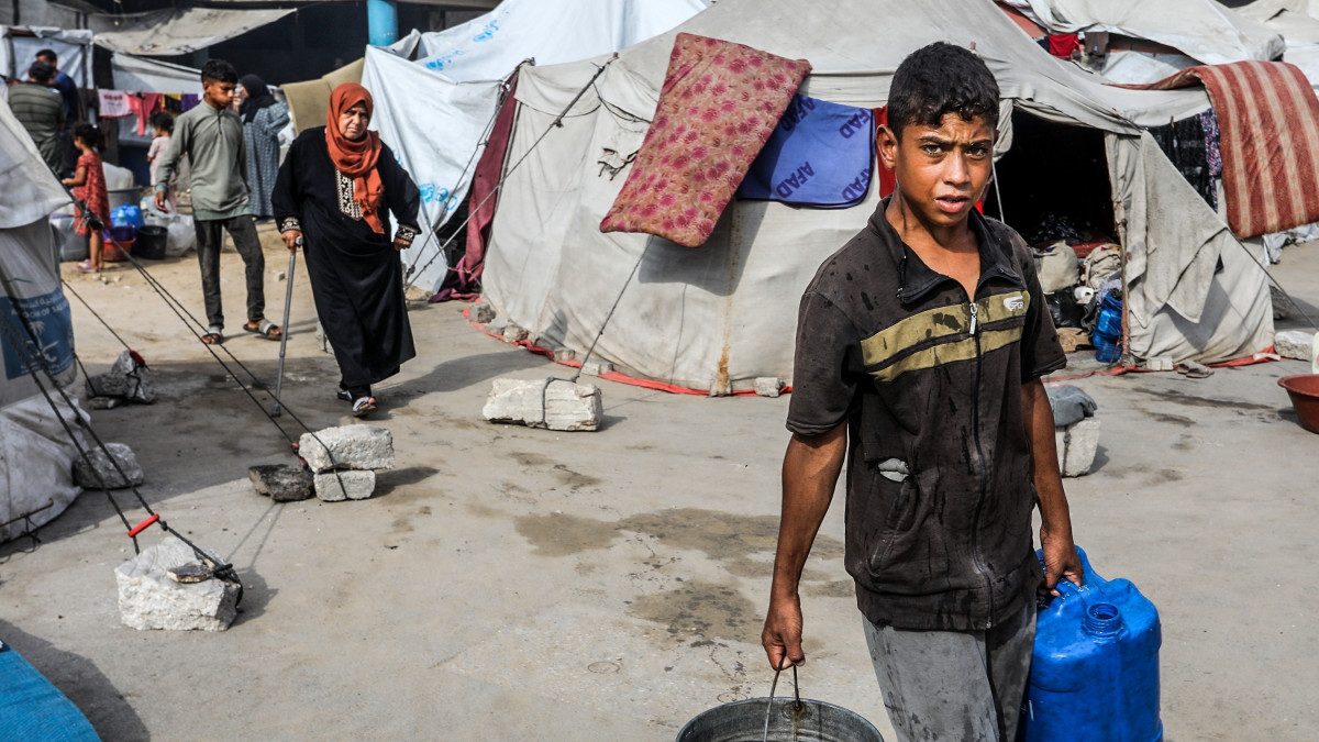 „Rozsudek smrti“ – humanitární organizace varují před izraelským útokem na město Gaza