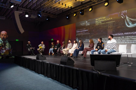 Dominik Hašek navštívil ukrajinské Fórum veteránů