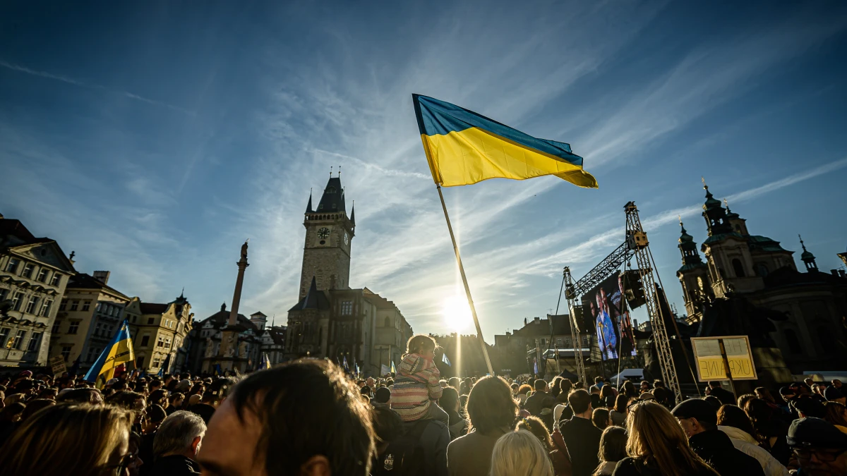 Společně za Ukrajinu! Na Staroměstském náměstí vystoupí prezident Petr Pavel, osobnosti veřejného života i matky Čechů, kteří padli ve válce