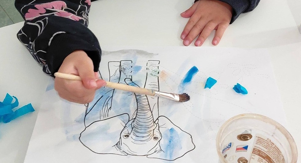 Pět dětí, 22 let a ticho čtyř stěn, které bolí