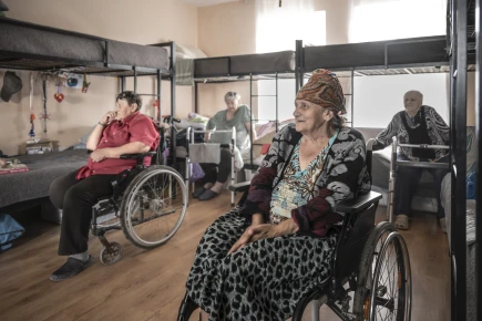 „Jsme tu v bezpečí“: Jak se Ukrajinci a Ukrajinky zotavují v bytovém komplexu „Motivace žít“