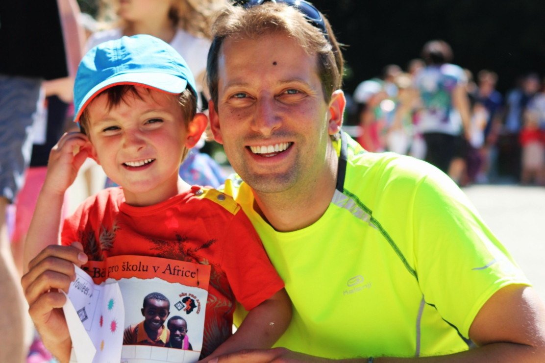 V Oboře Hvězda běželi žáci pro novou školu v Etiopii.