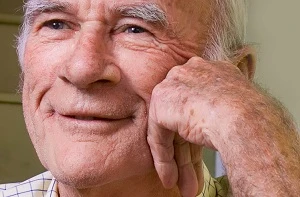 Dar ze závěti považuje 58 % seniorů za správnou věc