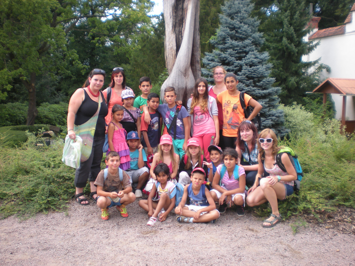 V říši královny pohádek aneb Letní tábor 2014