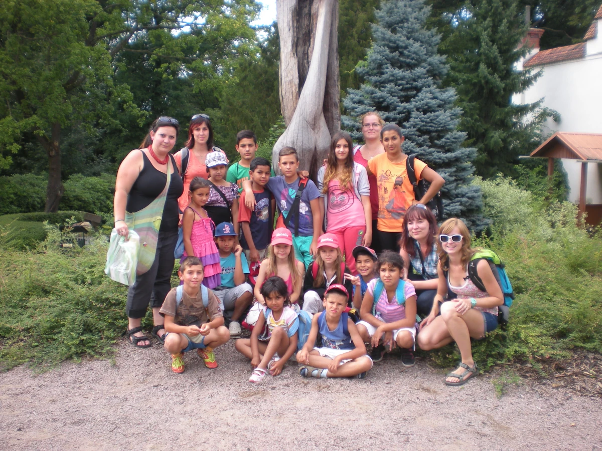 V říši královny pohádek aneb Letní tábor 2014