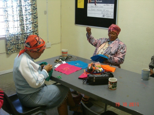 Dílna dala lidem ze slumu vizi, chválí namibijský deník projekt ČvT