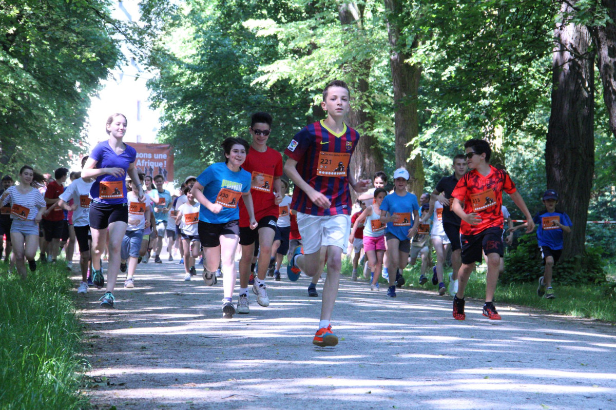 Žáci opět běželi pro školu v Etiopii. Děkujeme!