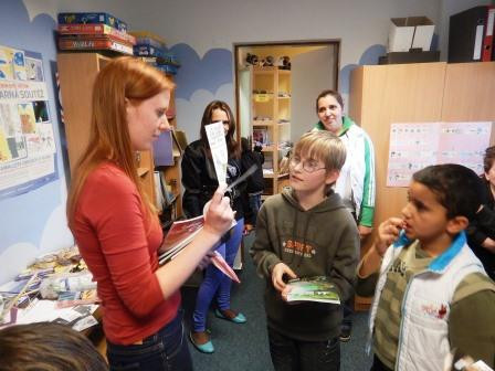 Ani déšť nezkazil radost z prvních knížek