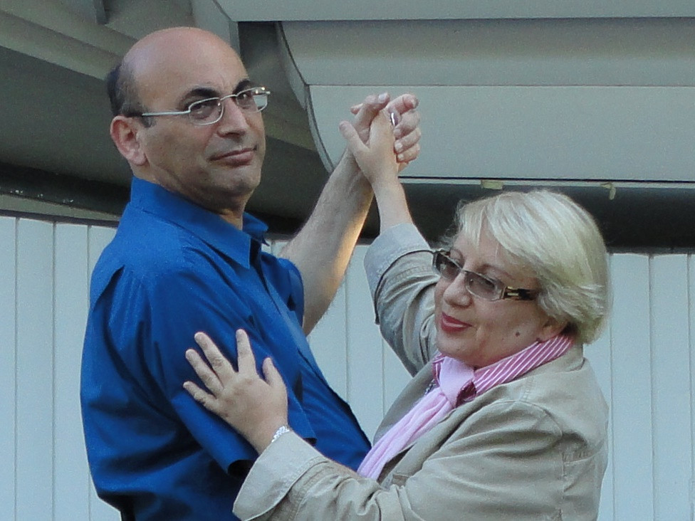 Soud vynesl vysoké tresty v politickém procesu. V Dopise z vězení popisuje Lejla Junusová průběh soudního líčení