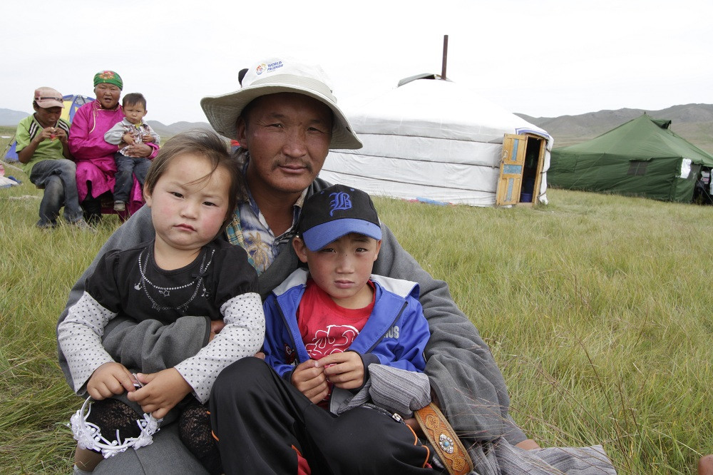 Mongolsku hrozí extrémní mrazy dzud, Člověk v tísni připravuje pomoc postiženým pastevcům