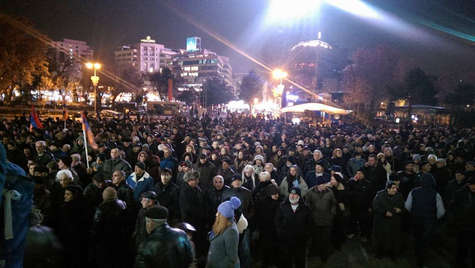 Arménie: Ústavní změny jsou krokem zpět