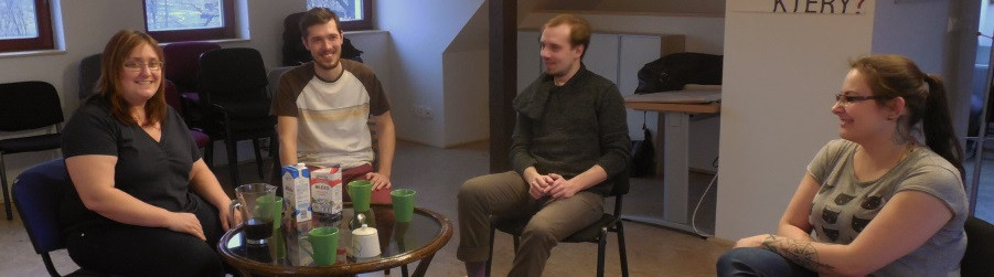 Dobrovolník, freiwillige, volunteer, volontario, bénévole, dobrovoljac… Jak je libo.