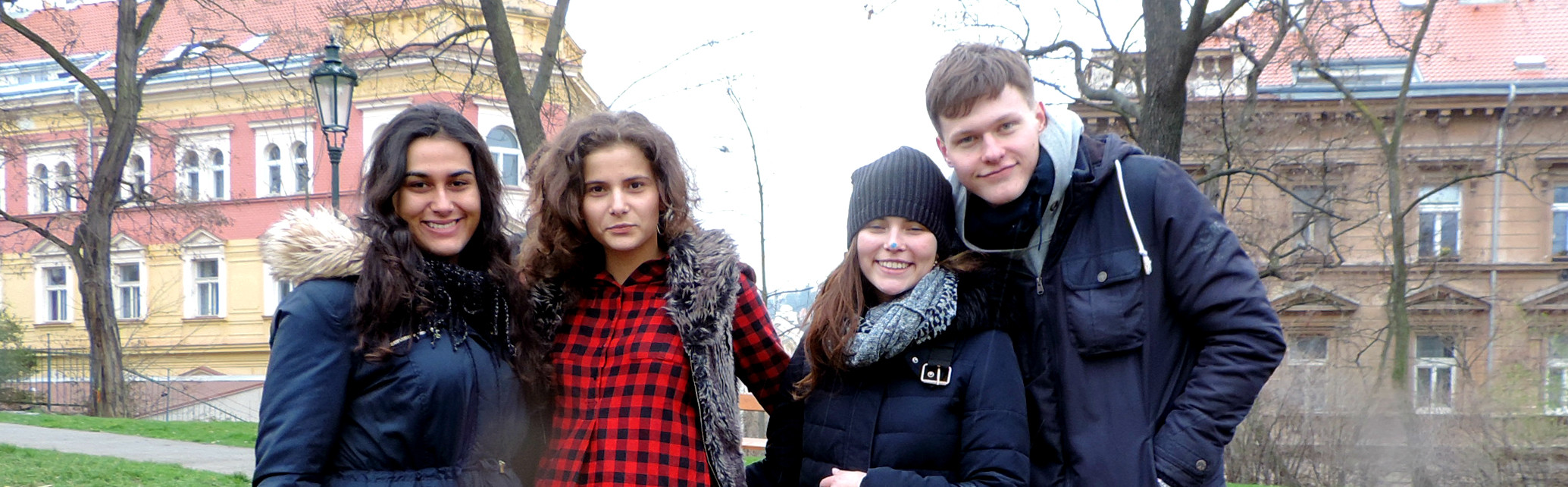 Láska a park zvítězí na drogami a nenávistí!