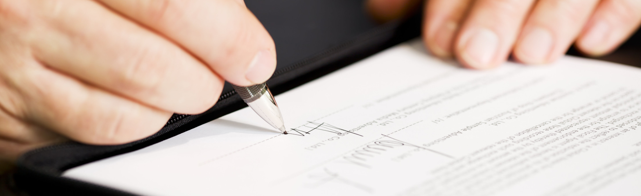 Má-li být regulace účinná, ČNB musí dohlížet nad CELÝM trhem poskytovatelů úvěrů