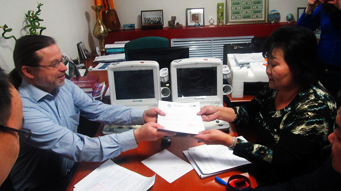 V Mongolsku budou pomáhat nové ultrazvukové přístroje