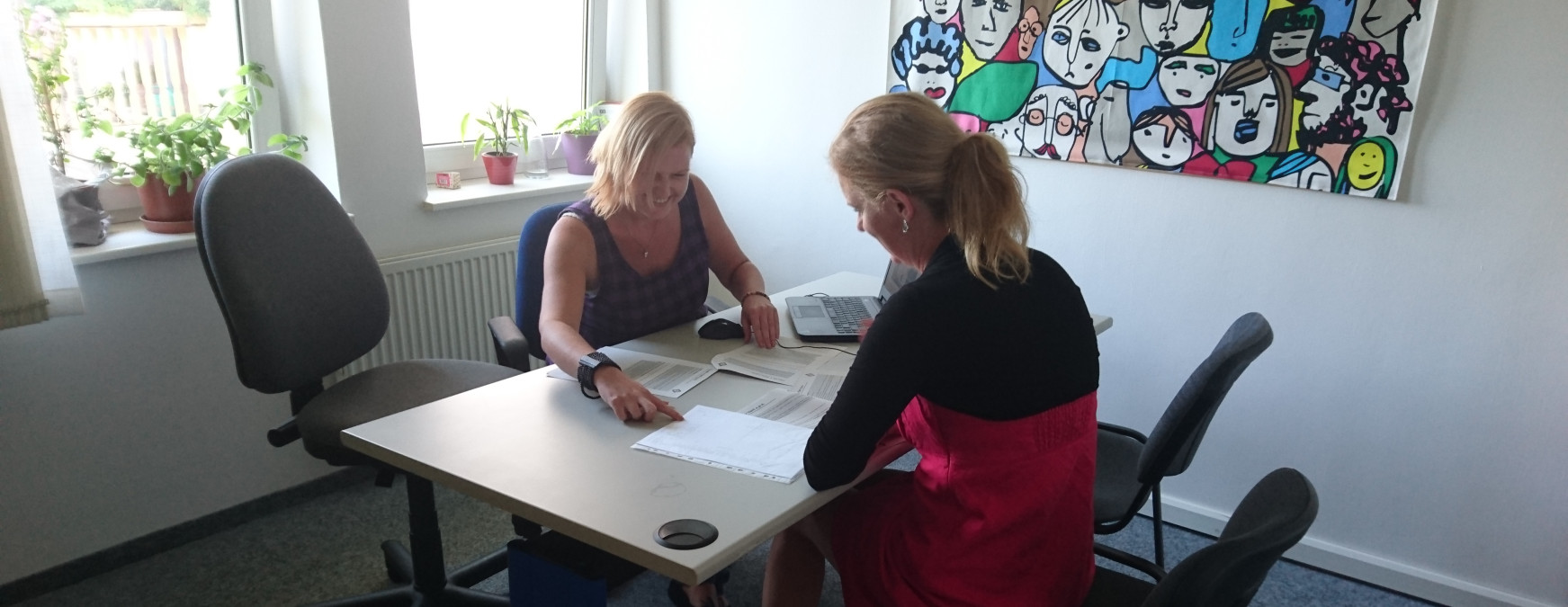 Nejdříve čtu a až poté podepisuji