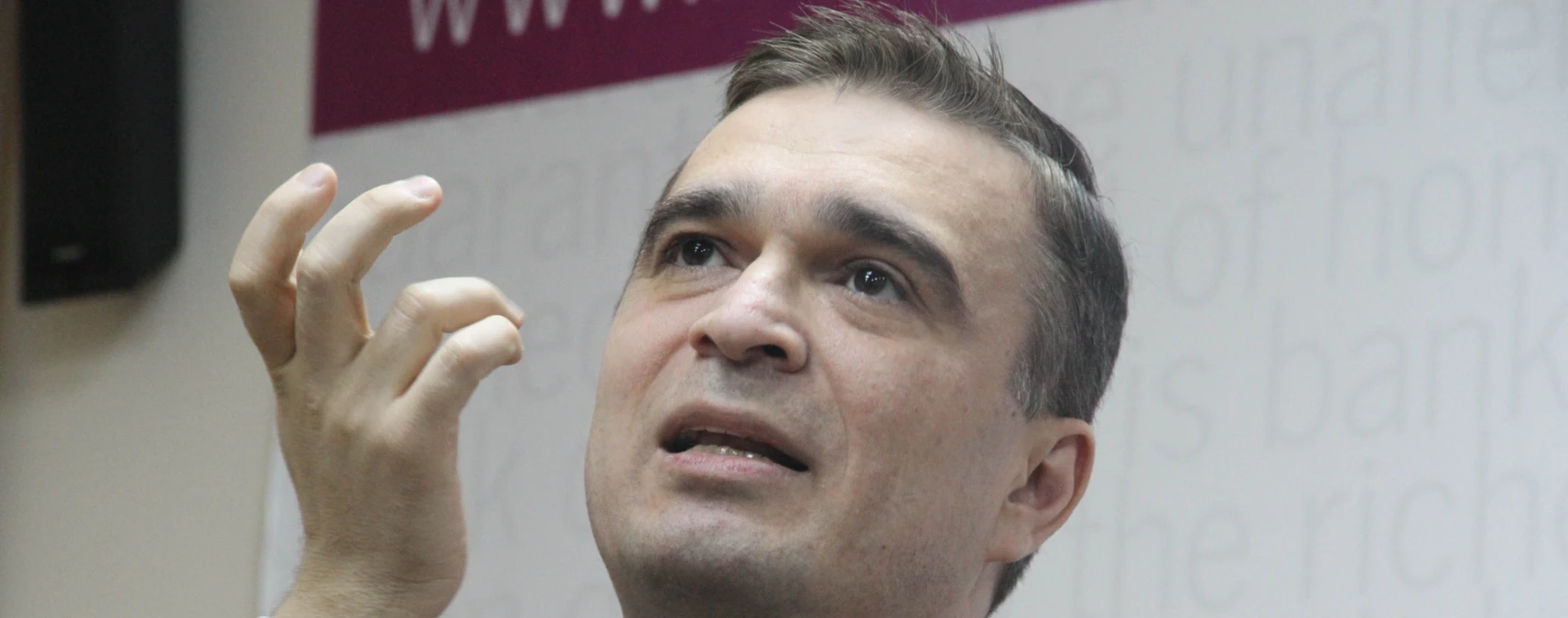 Ázerbájdžánský prezident upevňuje své postavení a opoziční politici to sledují z vězení