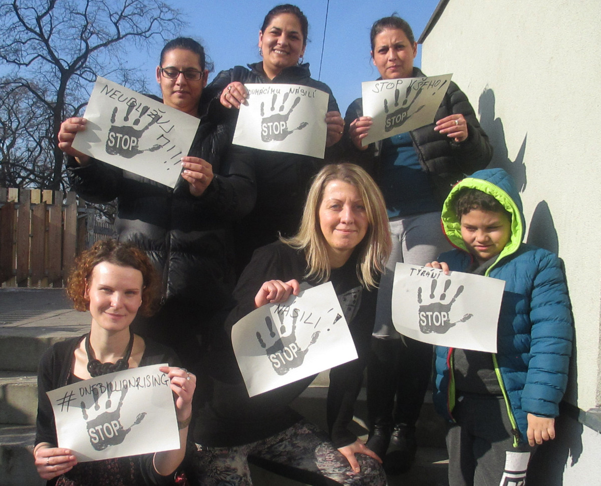 Eman Cipace je bratrem Karla Cipace a taky chodí na Klub matek