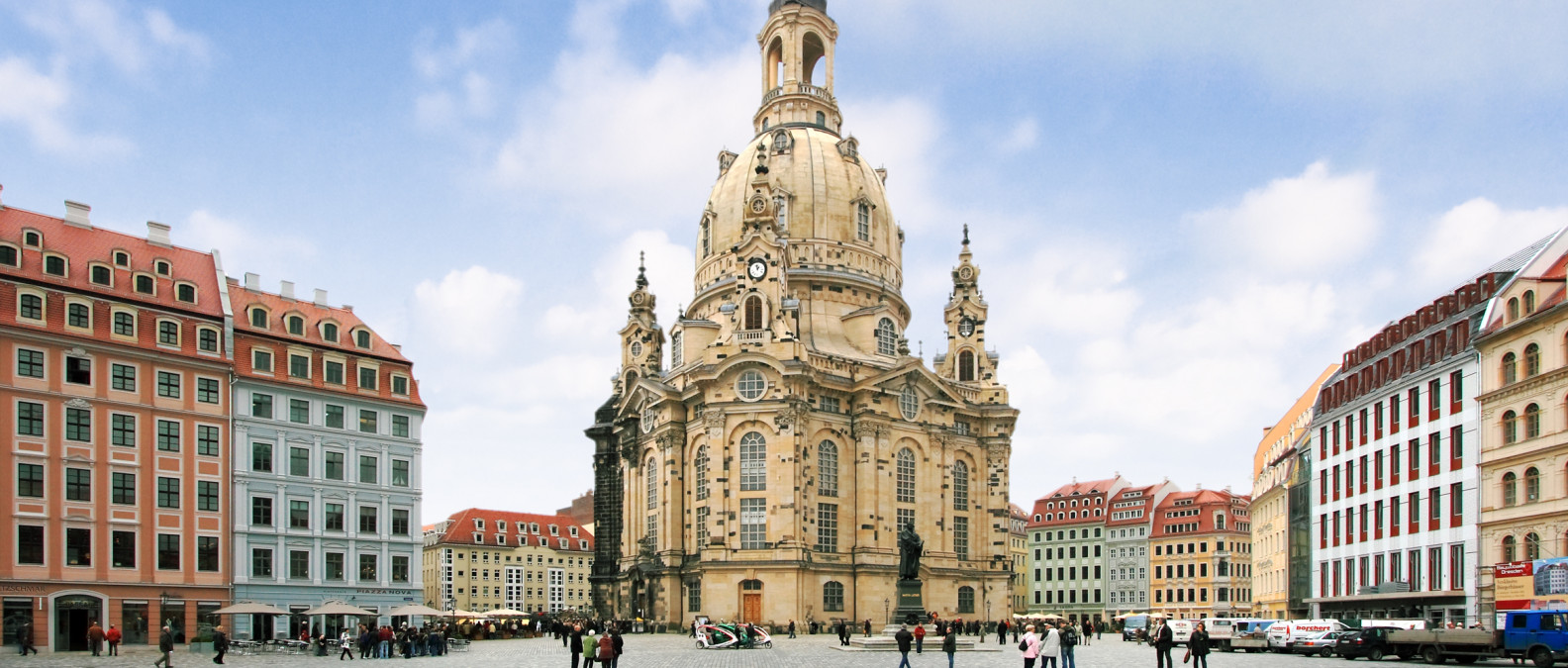 Mezi Pegidou a kurzem němčiny: jak funguje integrace uprchlíků v Drážďanech?