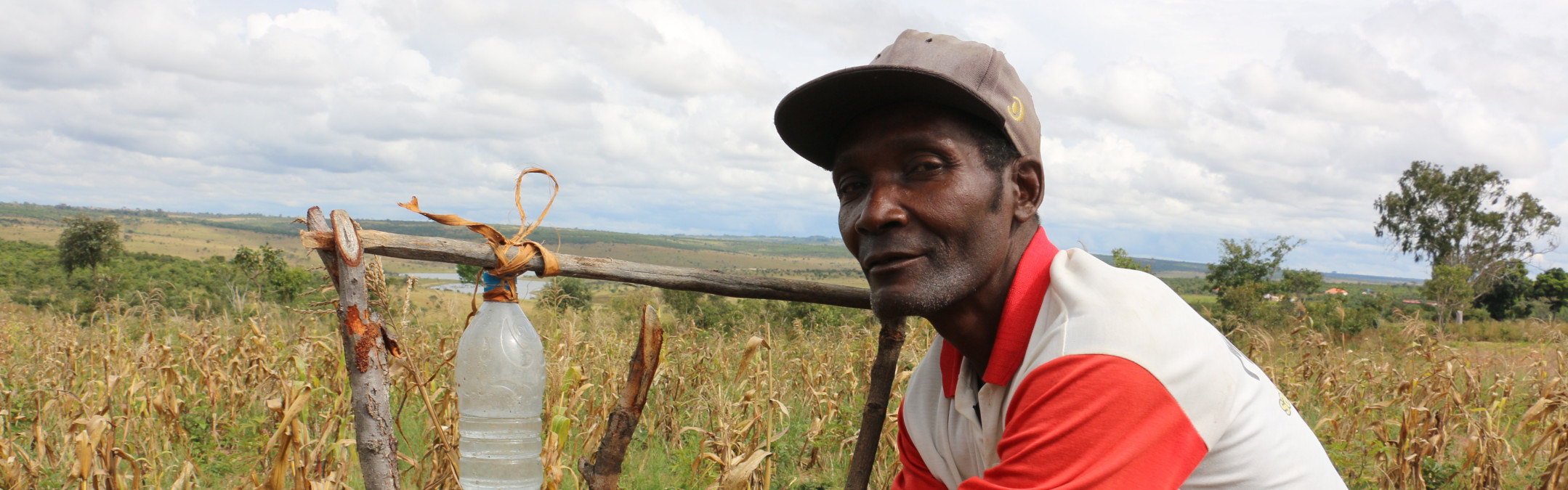 Sanitace jako základ zdravého života: Člověk v tísni pomáhá vesnicím v Angole se stavbou záchodů