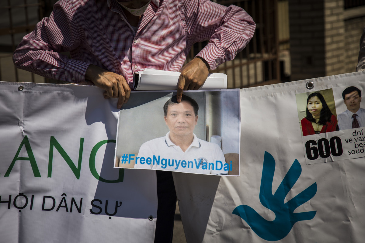 Člověk v tísni vyjadřuje podporu vietnamskému advokátu Nguyen Van Daiovi