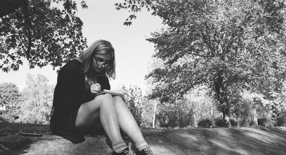 Člověk v tísni přiváží do Prahy zakázanou výstavu o podněsterské LGBT komunitě