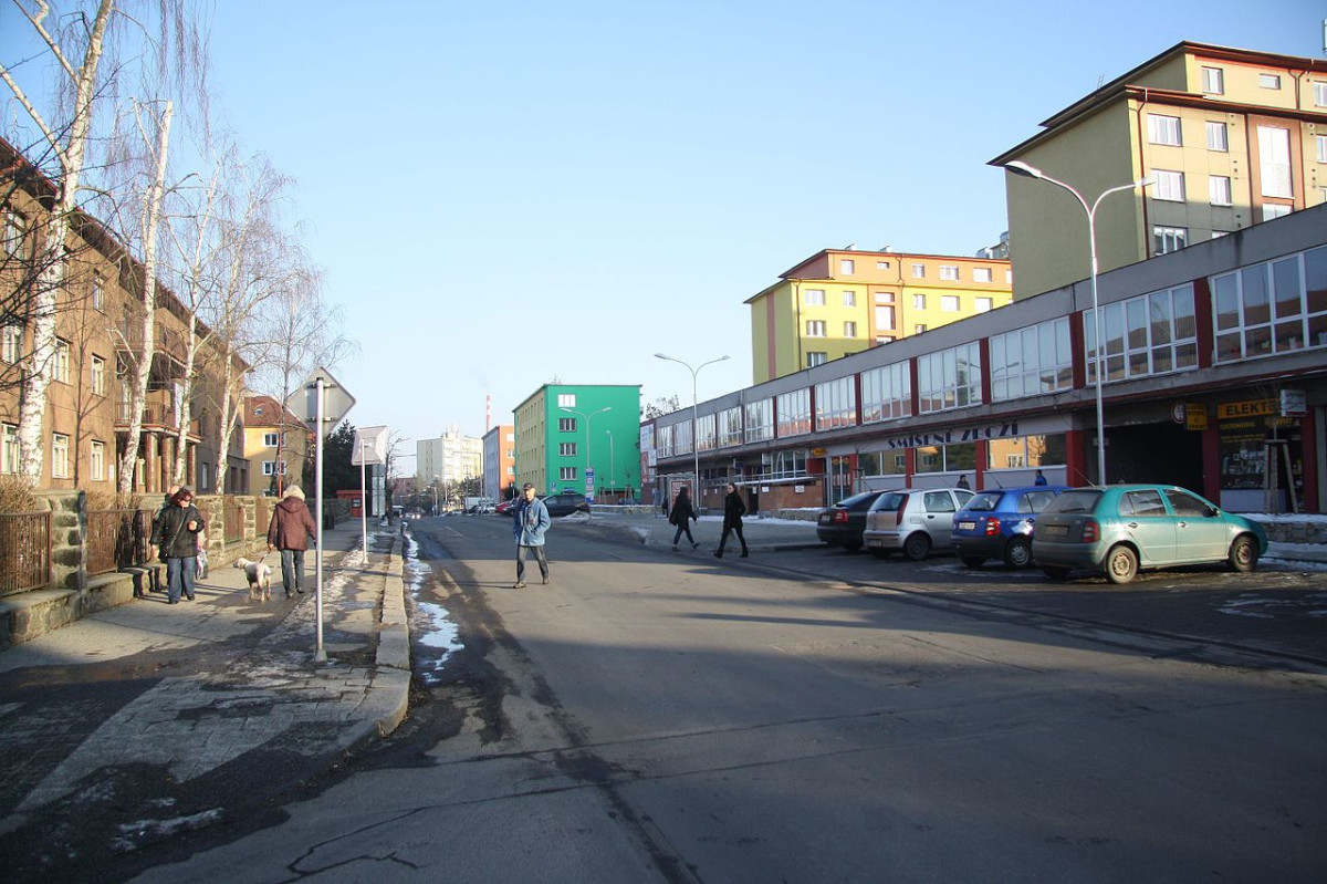 Tsunami vyhlašování oblastí se zvýšeným výskytem sociálně nežádoucích jevů