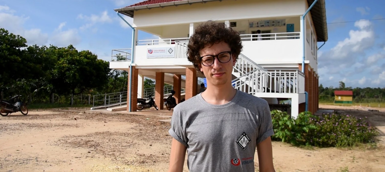Setkání s chudobou. Jan Cina vycestoval do Asie a byl to pro něj šok