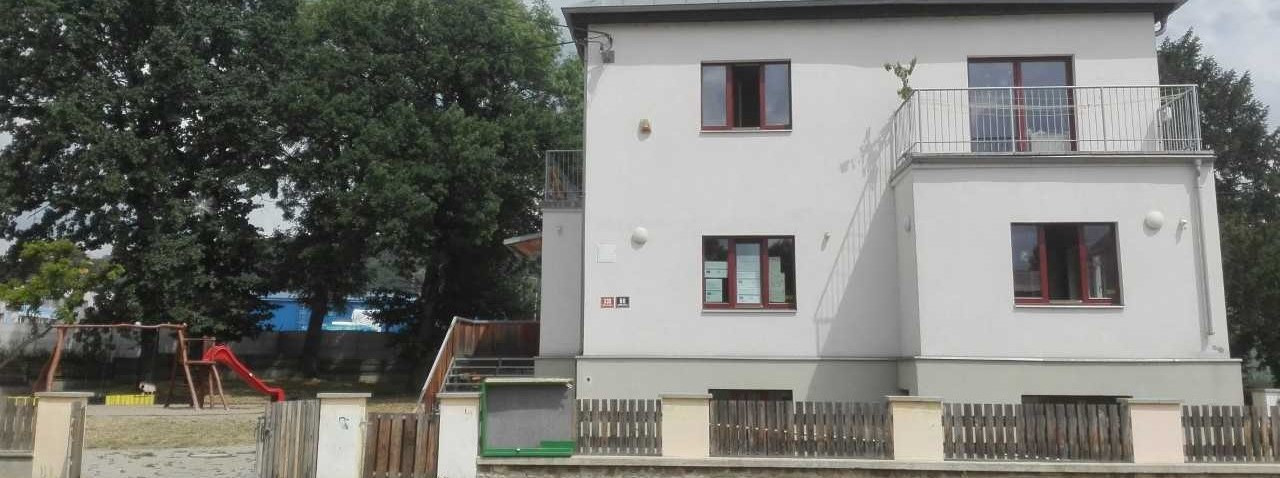 Dům služeb Člověka v tísni již týden slouží jako místo, kde si lidé z uzavřených ubytoven mohou vyprat či uvařit.