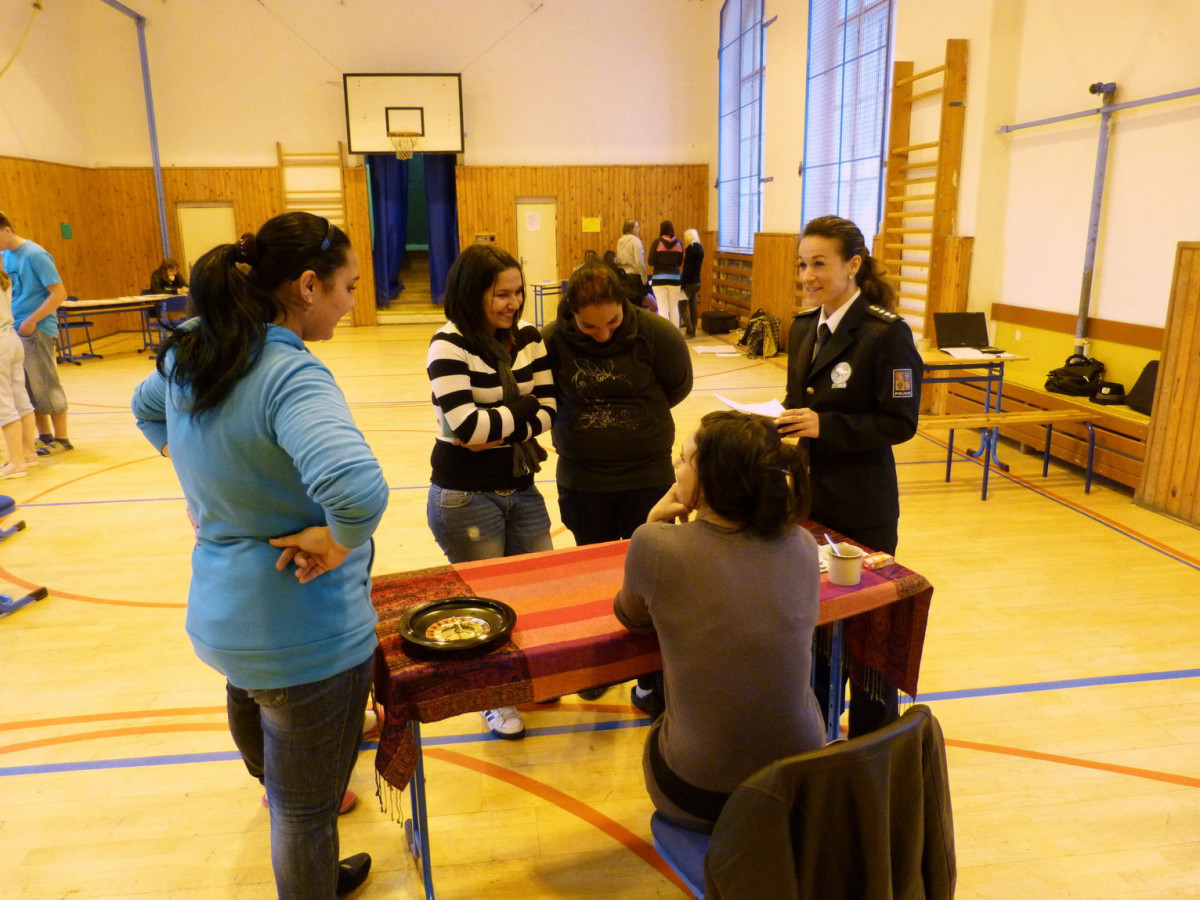 C´est la vie s PČR