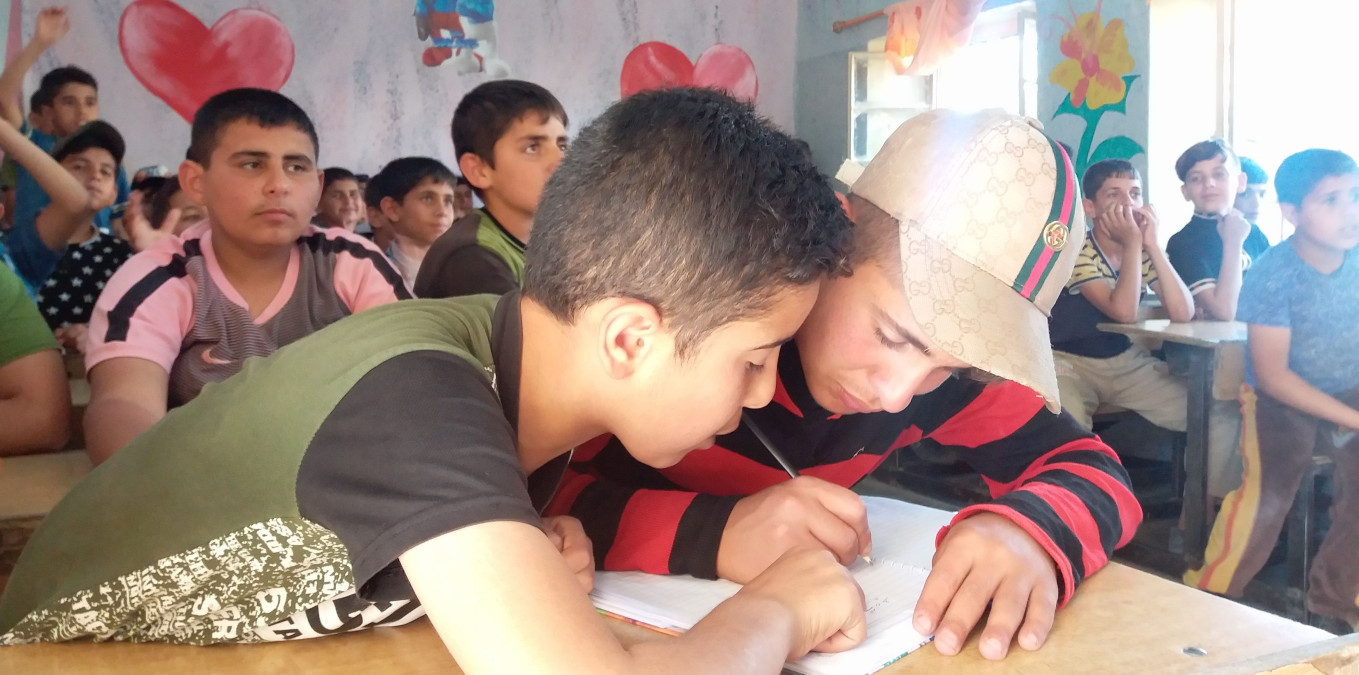 „Učitelé jsou pro mě jako táta,” říká Abdullah z Iráku, který ztratil otce během nadvlády ISIL